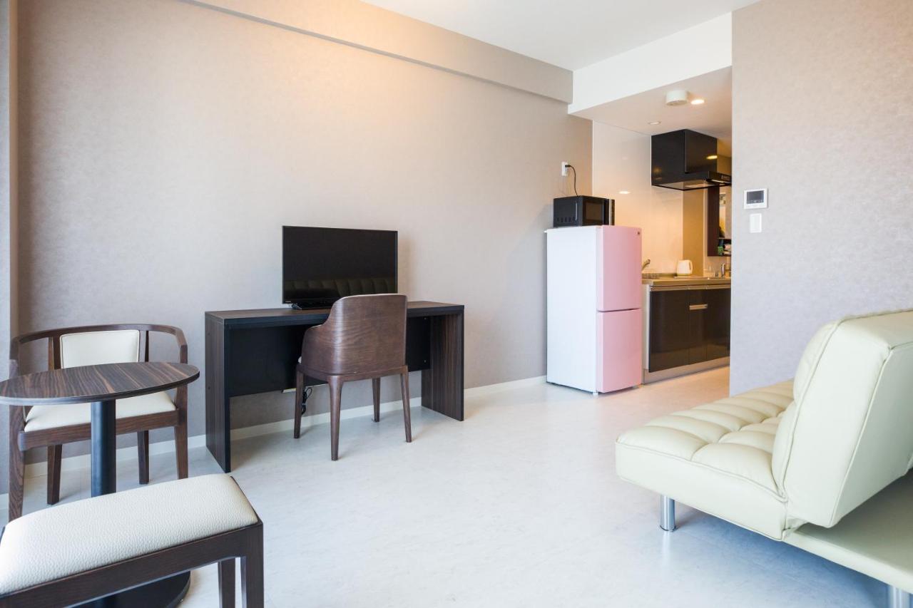 Mr.Kinjo Inn Children Medical Care Center Haebaru Kültér fotó